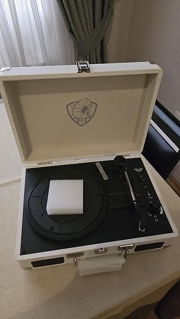 Охота и рыбалка: Qrammafonlar Mehduddur!!! Çox gözəl Retro Qramafonlar və göz oxşuyan — 7