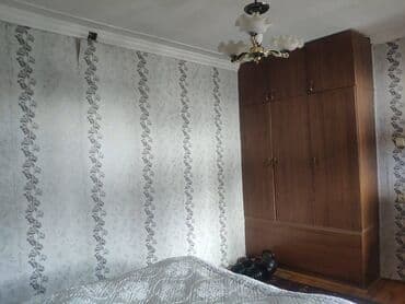 ist petrol tbilisi prospekti: Bakı, 3 otaqlı, Köhnə tikili, m. Qara Qarayev, 51 kv. m — 3