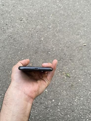iphone 11 azn: IPhone 11, 64 GB — 5