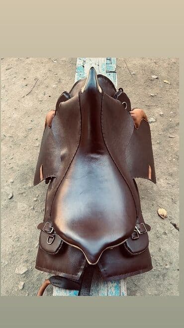 at yehəri: Dəri yəhərlərin satışı,Təmiri, Dəri,Dəri yəhərlər,Təmir,Yəhər — 7