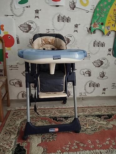 yemək masa: Chicco yemek stolu 50 azn. Heçbir deffektı yoxdur 400 dollara alınıb — 2