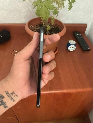 telefon biznesi: Honor X8b — 3