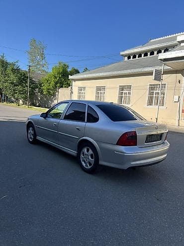 двигатель мерседес спринтер 2 2 cdi: Opel Vectra: 1.8 л | 1999 г. 24000 км Седан — 3