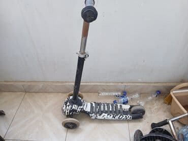 2 cı el elektrikli scooter: Skuter, samokat 2ədəd var.normal və işlək vəziyyətdə.Nərimanov metrosu — 5