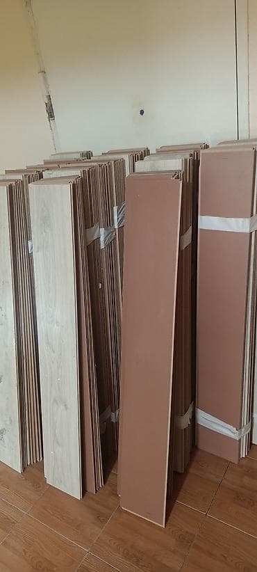 lami: Laminat döşəmə taxtaları – ağac teksturalı - Material: laminat taxta — 3