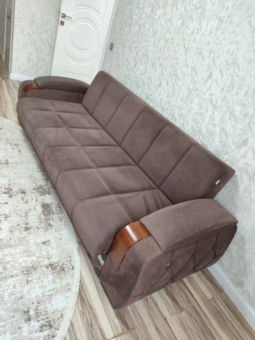 divar saat: Di̇van-kravat, Açılan, Parça — 4