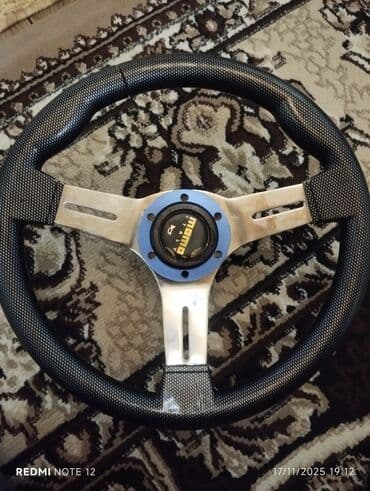 диски на мерседес: Momo rul satılır pastafka ilə bir yerdə istəyən olsa əlaqə saxlasın — 1