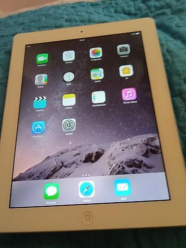 internet tv aparatı: Apple iPad planşet Xüsusiyyətlər: - Ekran: 9.7" geniş ekran — 2