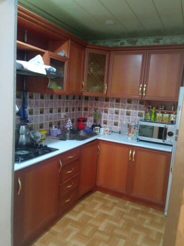 saray qəsəbəsi ev: Qaraçuxur qəs. 5 otaqlı, 180 kv. m, Kredit yoxdur, Yeni təmirli — 18