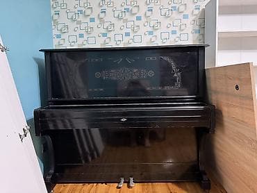 Musiqi alətləri: Piano, Rostov-Don, Akustik, İşlənmiş — 2