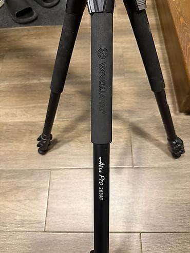 f5 pro: Vanguard Alta Pro 263AT foto/video tripod - Brend/model: Vanguard — 2