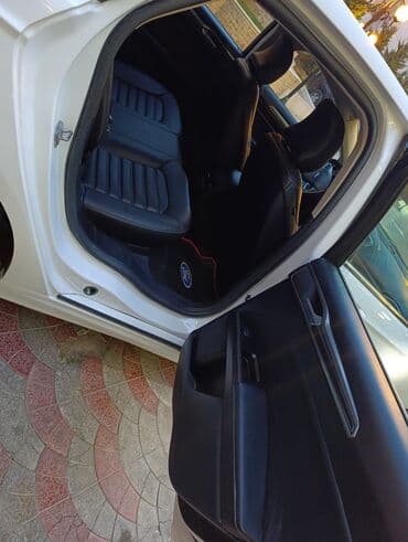 çin maşınları turbo az: Ford Fusion sedan – ağ rəng, zərif və dinamik dizayn. Xüsusiyyətlər — 16