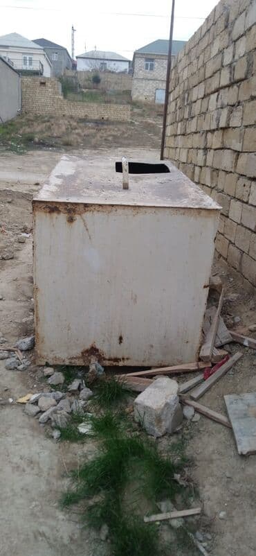 qaz balonu masin ucun: Bak, Metal, 1000 l l — 3