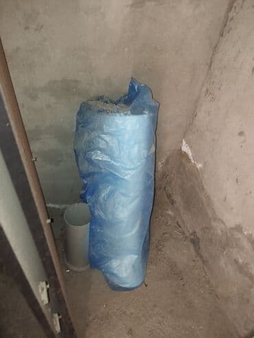 Duş başlıqları: Ağ rəngli künc lavabo. Bu lavabo kiçik məkanlar üçün idealdır və — 2