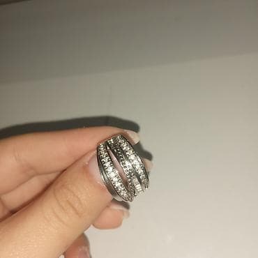 qedimi uzuk: Zərgərlik dəsti – paslanmayan polad və bəzək qaşları - Material — 4