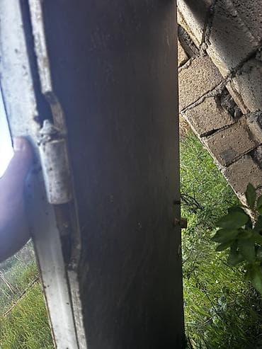 ev qapiları: Metall qapı və çərçivə - Material: qalın metal vərəqdən hazırlanmış — 1