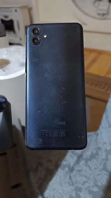 telefonlar poco: Samsung Galaxy A04, rəng - Qara, İki sim kartlı — 2
