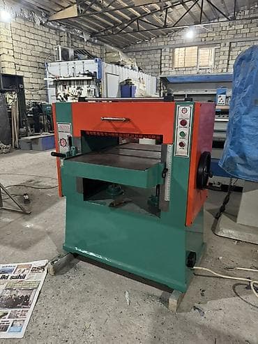 2.3 kompressor: Taxta qalınlıqlandırma (reysmüs) dəzgahı - Güclü, sənaye tipli — 2