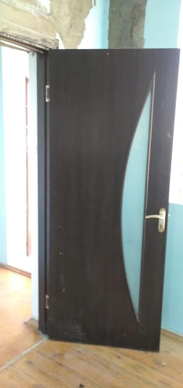 2 ədəd qapı əla vəziyyətdədir 80 x2 ölçüsü ramkasiz ölçüyə aid