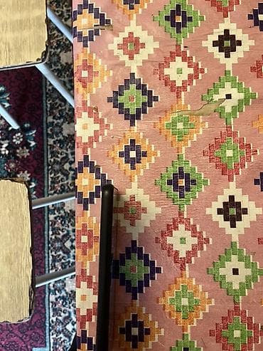 Xiaomi Redmi Note 10 smartfon - Rəng: qara, teksturalı qoruyucu keys