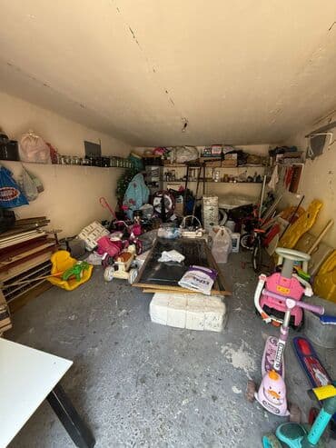qaraj satılır: Senedi var
Elage nomre 0555466000 — 4