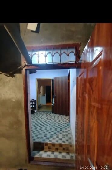 ilkin ödəniş 10000 evlər: 3 sot torpaqda 5 otaqlı həyət evi satılır Əfqan baglarinda. Reyal — 6