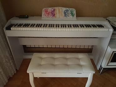 Musiqi alətləri: Piano, Rəqəmsal, İşlənmiş, Ünvandan götürmə — 1