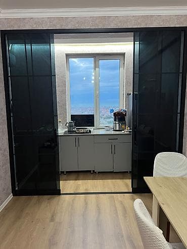 Daşınmaz əmlak: 3 otaqlı, Yeni tikili, 91 kv. m — 4