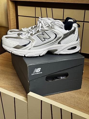 sport ayaqqabı: New balance 530 modeli,42.5 razmer,yenidir.Unisex modeldir,hem qadin — 1