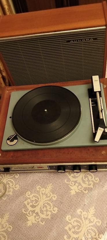 Pastel dəstləri: Sovetdən qalma radio AKKORD 20B — 4