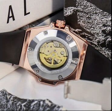 sevgililer ucun qolbaqlar: Yeni, Qol saatı, Hublot, rəng - Qara — 2