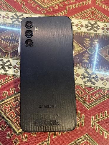 Бытовая техника: Samsung Galaxy A14 5G, цвет - Черный, Битый — 1