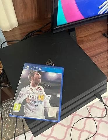 video light: PlayStation 4 (PS4) Slim oyun konsolu Xüsusiyyətlər: - Model: Sony — 2