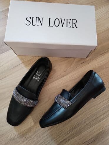 Ölçü: 37, rəng - Qara, İşlənmiş