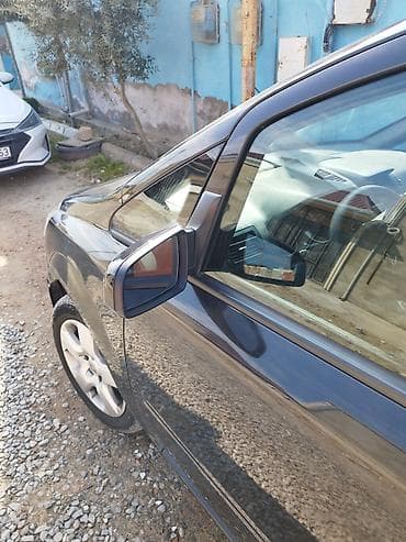 opel zafira a: Opel Zafira: 2.2 l | 2006 il 300 km Van/Minivan — 7