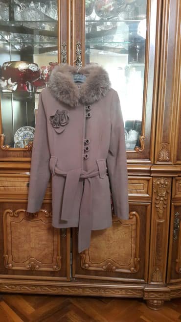 кыст аль хинди в турции: Turkiyeden getirilme paltodur. 200 $-a alinib ve 1 sezon geyilib — 2