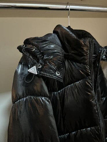 massimo dutti az: Guess parlaq kurtka Az geyilib heç bir defekti yoxdur teze kimidir S — 8