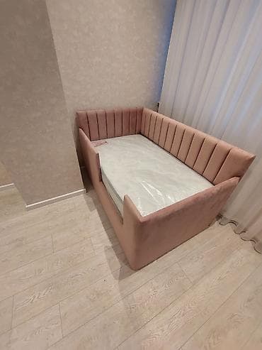 Oğlan və qız üçün, Yeni, Çarpayı, Bazasız, Matras ilə, Siyirməsiz