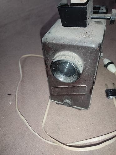 kiçik tv: İşlənmiş Stasionar Proyektor Ünvandan götürmə — 2