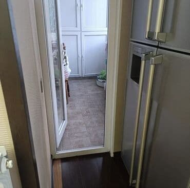 BYD: Mənzil kirayə/verilir - Geniş və işıqlı zal: kristal lustra, iri — 10