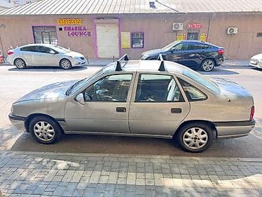 Opel Vectra: 2 л | 1995 г. 455084 км Седан at lalafo.az Opel Vectra: 2 л | 1995 г. 455084 км Седан
