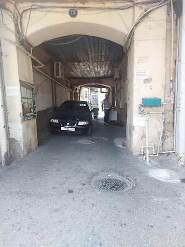 квартира аренда: 28 may m yaxın podval kirayə verilir.Sklad və s. yararlıdı — 1
