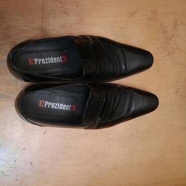 əyaqabı: Ayaqqabi çox az geyinilib toydan toya heç bir defekti qətiyyən yoxdu — 3