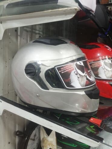 Aş qazanı: 1 ci şəkildəki Moto kaska 29-azn 2 ci və 3cü şəkildəki Moto kaskalar — 10