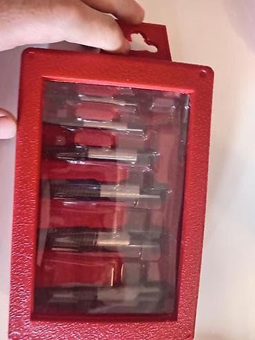 yiv açan: Saplı bolt/sap çıxaran ucluqlar dəsti Məhsul təsviri: - Metal — 1