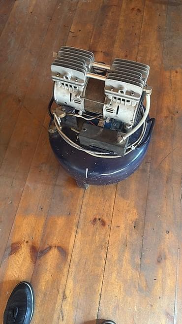 yardimli sekilleri: Portativ hava kompressoru - Elektriklə işləyən, iki silindrli başlıq — 3