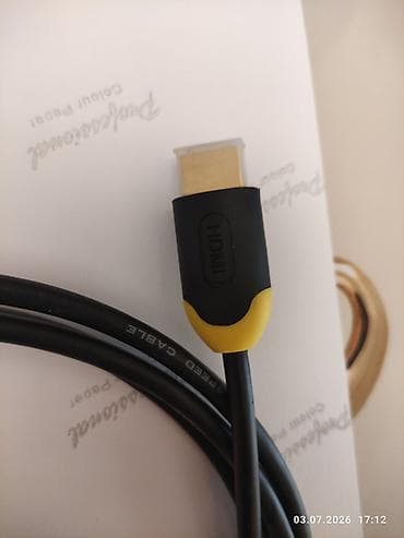 av hdmi adapter: HDMI kabel - Bir ucları – birbaşa HDMI (standart tip A) konnektorları — 4