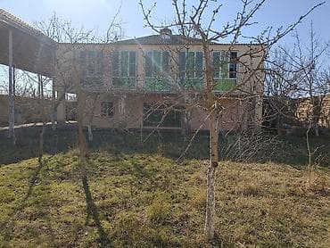 Həyət evləri və villaların satışı: 10 otaq, 261 kv. m, Kredit yoxdur, Orta təmir — 2