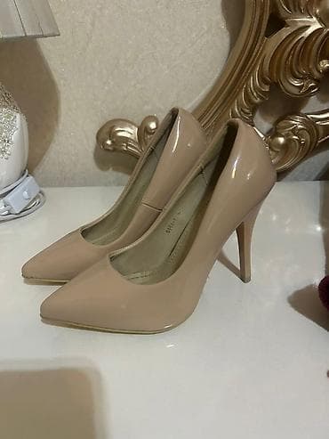 eveline tonal krem: Nyu­d rəngli, laklı qadın tuflisi - Model: klassik balerina tipli — 1