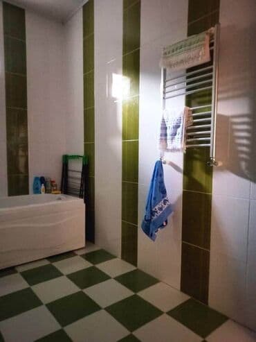 heyet evinde bulaq: 3 otaqlı, 81 kv. m, Yeni təmirli — 15